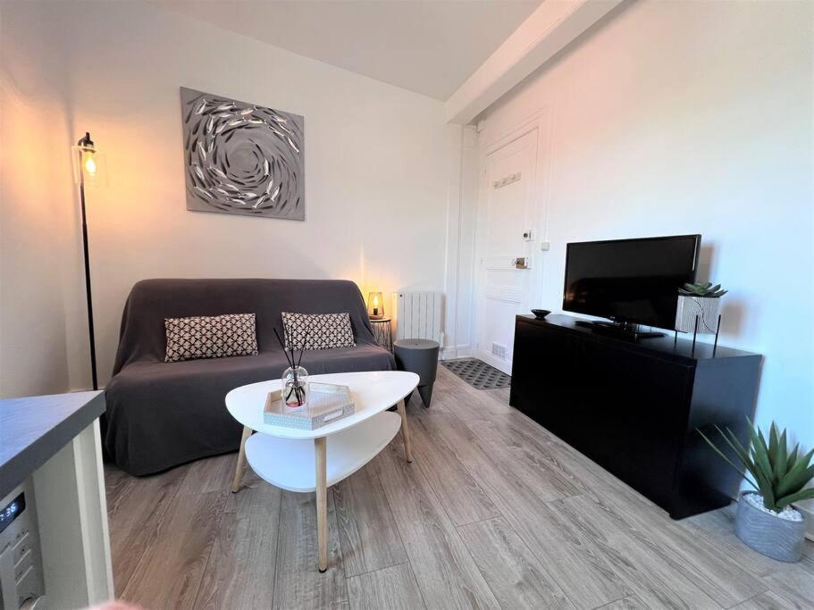 Le Cyrano, Deauville - App. T2 Proche De La Mer Exterior photo
